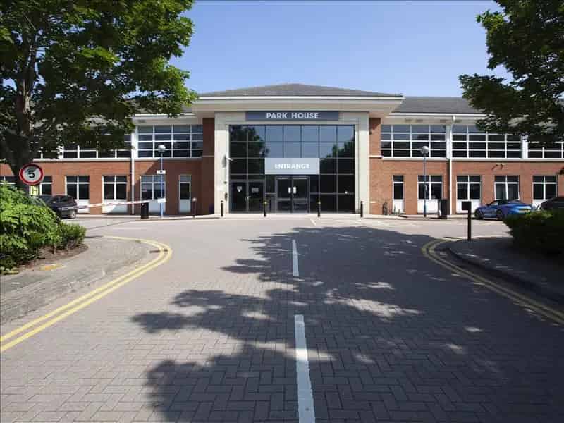Park House Offices: Modern Building with Ample Parking and Amenities