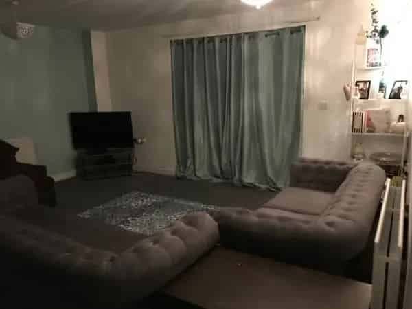 Canary Wharf Flat 3rd Floor Open Plan Balcony Near Riverside