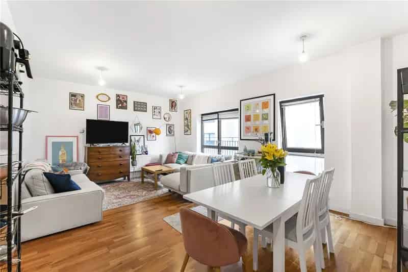 Two Bedroom Duplex Apartment for Sale Boundary Street Shoreditch