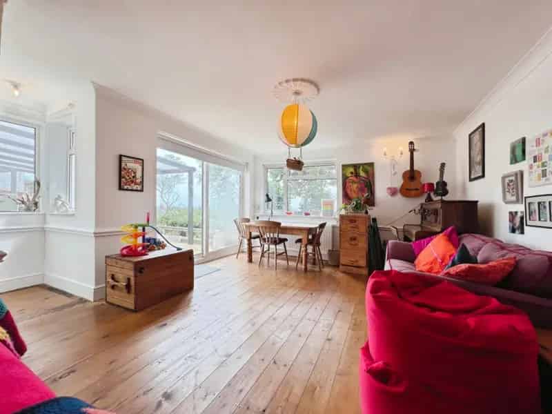 3 Bedroom Character Home with Sea Views and Detached Barn