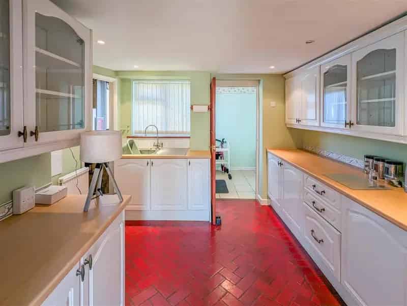 2 Bedroom Terrace House for Sale in Brentwood