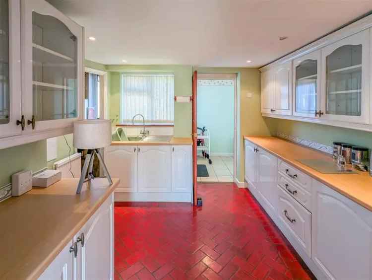 2 Bedroom Terrace House for Sale in Brentwood