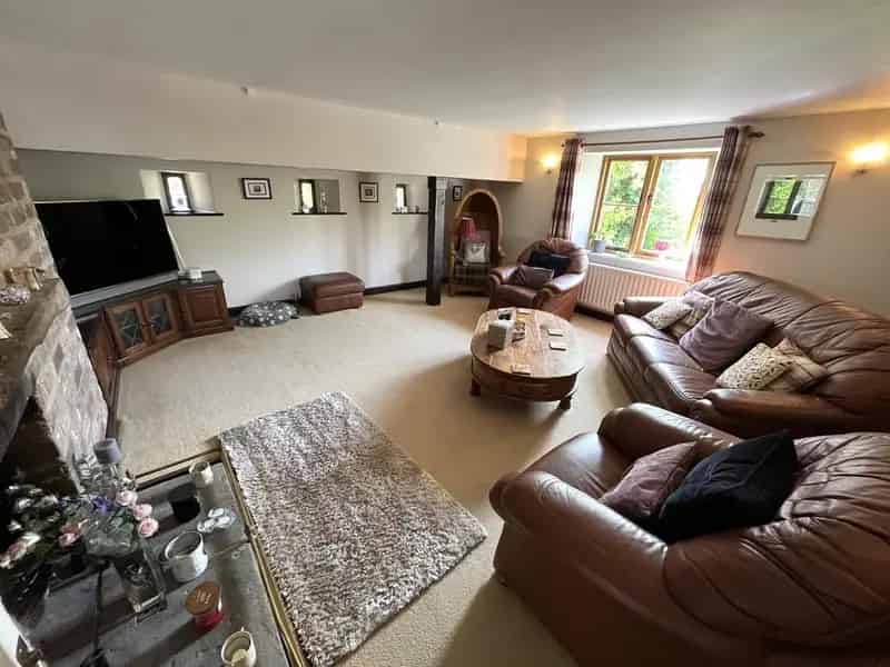 4 Bedroom Barn Conversion for Sale