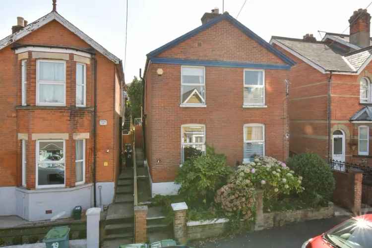 Semi-Detached House for sale with 2 bedrooms, Cowes, Isle of Wight