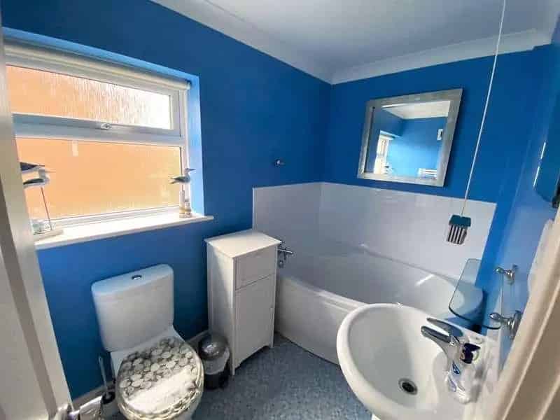 3 Bed Semi-Detached House For Sale