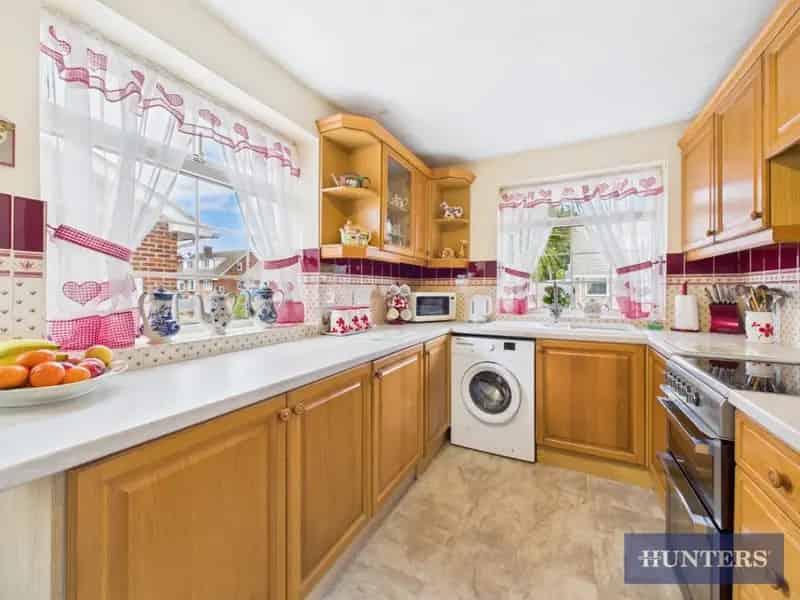 2 bedroom Bungalow
 For Sale 
Total Size: 765 SQ FT