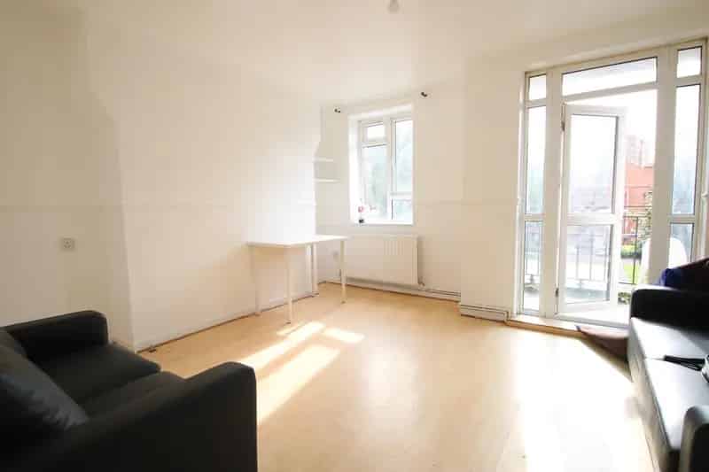 5 Bedroom Flat to Rent in Bow, East London