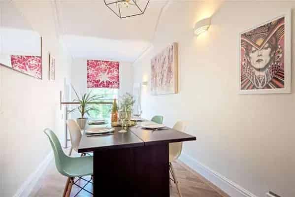 Daveylands, Wilmslow, Cheshire, SK9 2AG | Property for sale | Savills