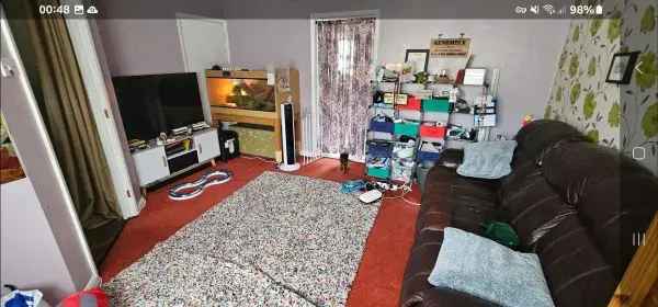 3 Bed Semi-Detached House Loughborough Pets Allowed