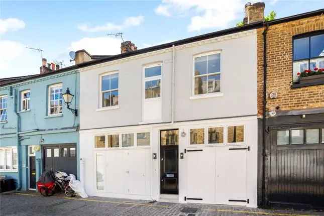 Mews House for Sale in London W14 Russell Gardens