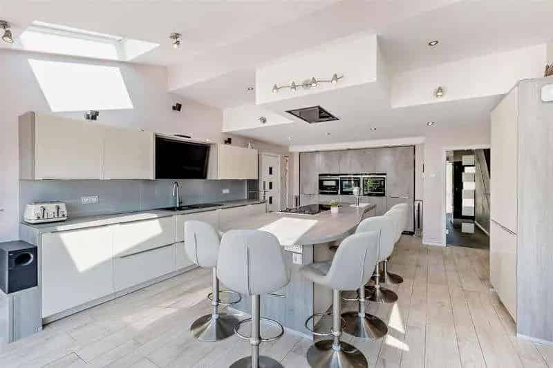 6 Bed House For Sale Elegant Home Luxurious Family Residence