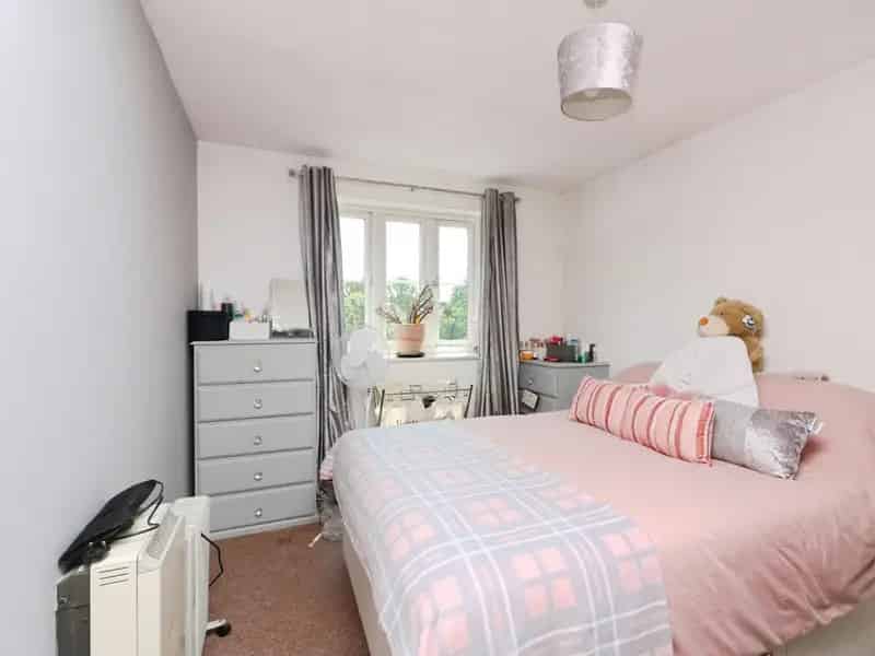 Spacious One Bedroom Flat Welwyn Garden City