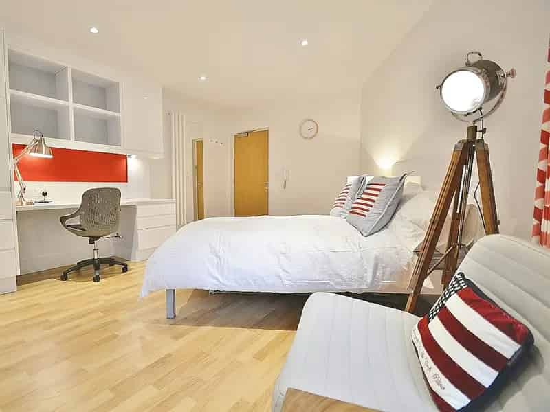 Flat For Rent , East Road, Cambridge, England
