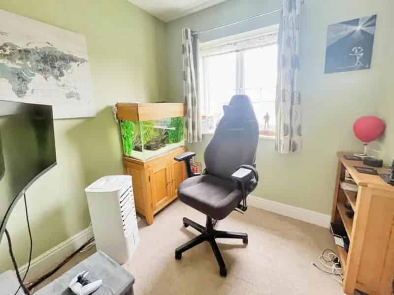 3 Bed Detached House For Sale in Sowerby