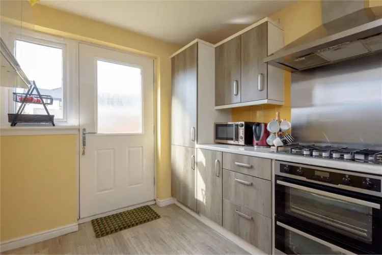 3 Bed Detached House in Sought-After Development