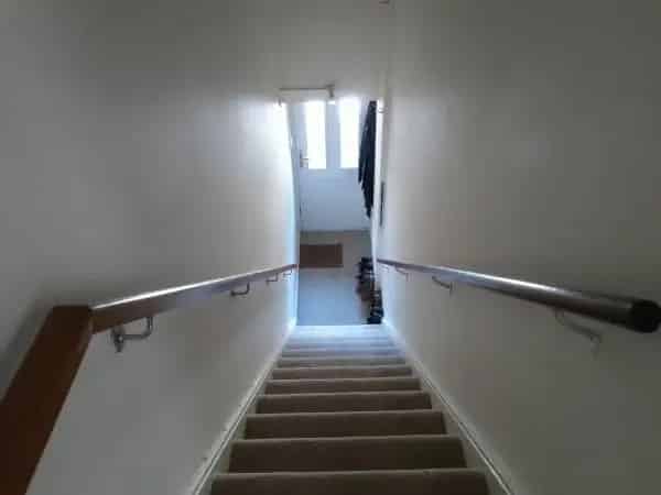 Large Upstairs Flat for Over 55s Near Village Centre