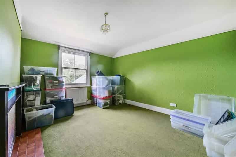 8 Bedroom Period Home For Sale