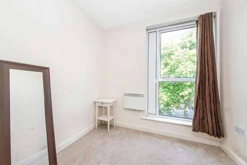 2 Bed Flat for Sale in East Dulwich Chain Free