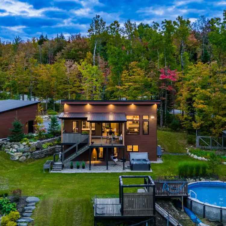 Luxury Chalet Style Home with Mountain Views in Magog