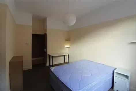 3 Double Bedroom Flat Portswood Southampton