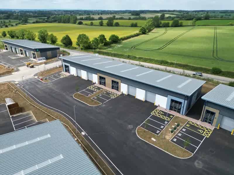 New Build Warehouse To Let 2507 sqft Beauchamp Business Park
