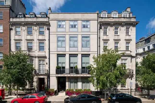 Flat for sale in Queen Anne Street, London W1G