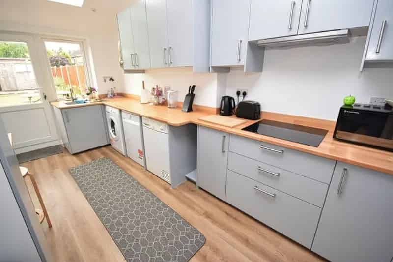 3 Bedroom House For Sale Shirley