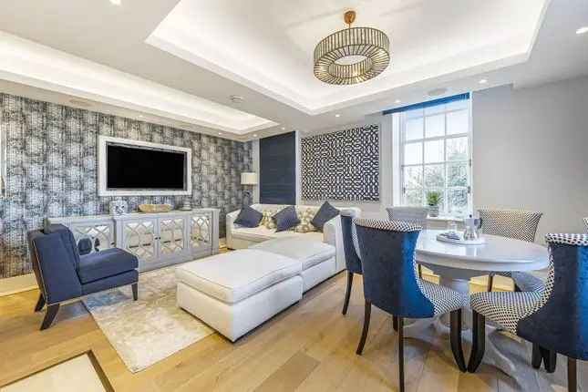 Flat for sale in Richmond Hill, Richmond Hill, Richmond TW10