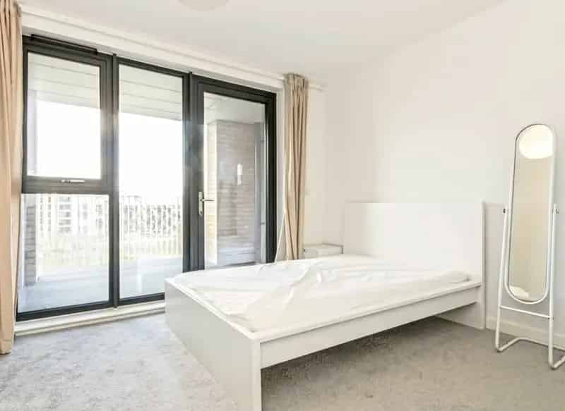 Furnished First Floor Apartment with Garden Views