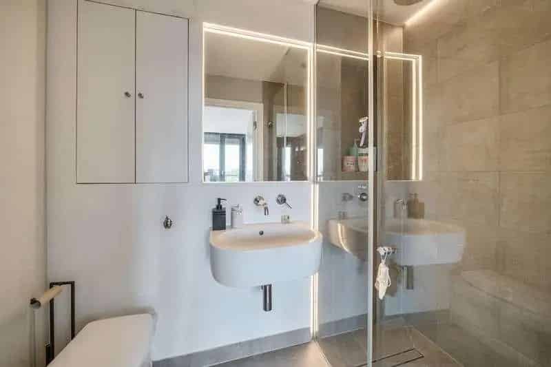 2 Bed Flat for Sale near Brixton