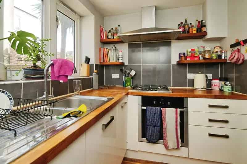 3 Double Bed Apartment Seven Dials Brighton Garden Garage Freehold