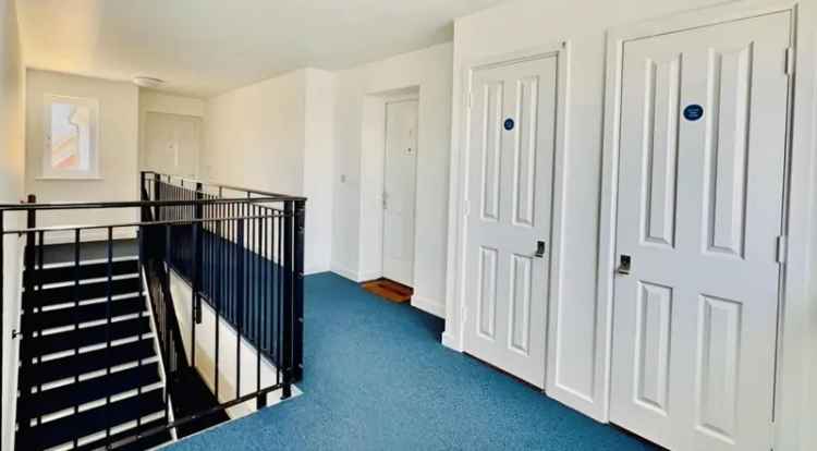 1 Bed Flat for Sale - Spacious Apartment with Parking