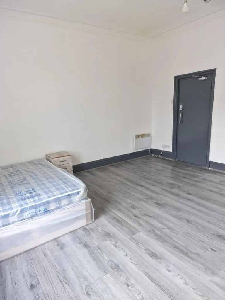 1 Bedroom House Share to Rent