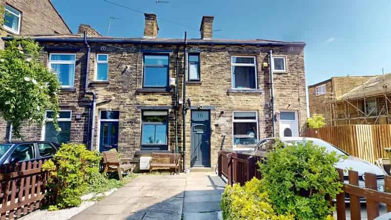 2 Bedroom Terraced House For Sale Eccleshill Bradford
