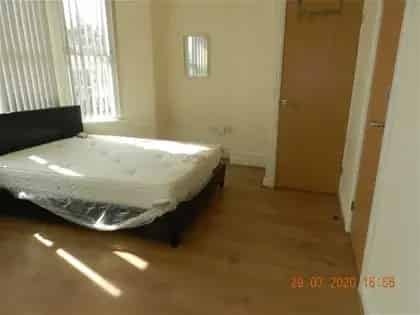 8 Bedroom House 363m² Cardiff Near University
