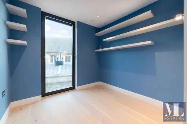 Flat to rent in Finchley Road, Hampstead NW3