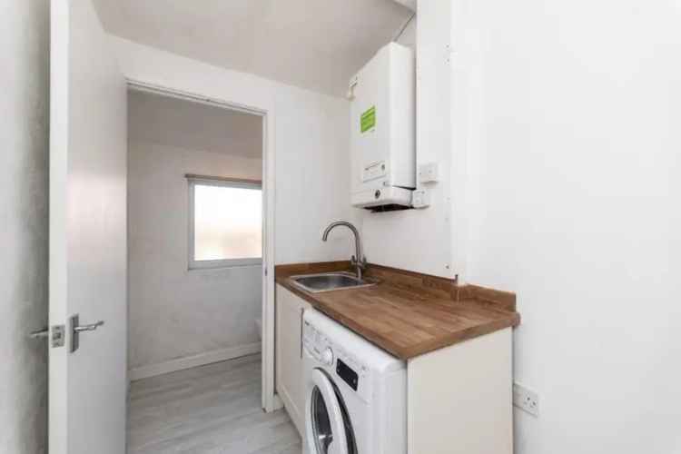 2 Bed House for Sale in Castleford