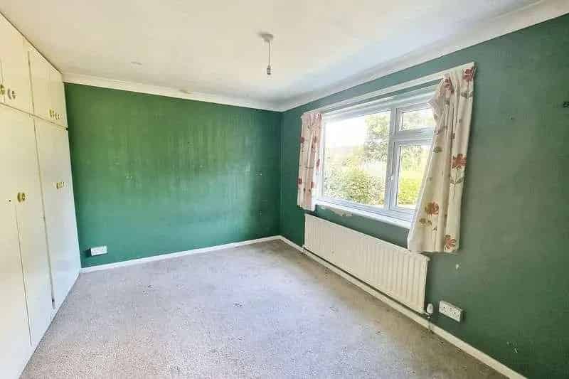 3 Bed Detached Bungalow For Sale