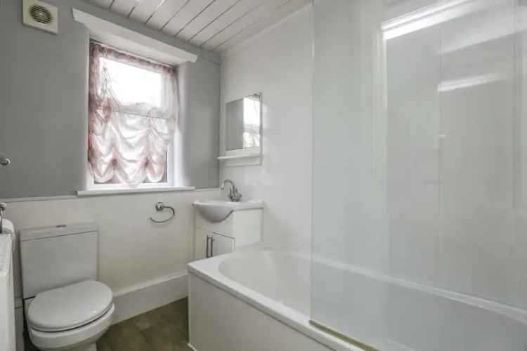 3 Bedroom End Terrace House for Sale Shevington Greater Manchester