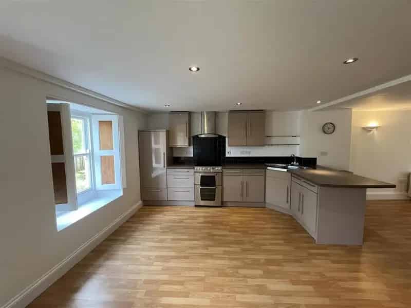 2 Bedroom Cottage To Rent