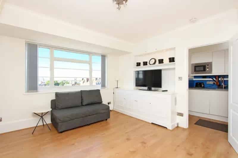 Flat To Rent Available Now