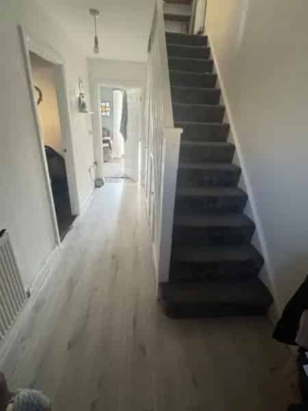 Spacious 2 Bed House with Parking and Garden