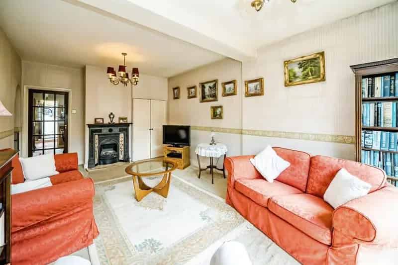 House For Sale , Slough, England