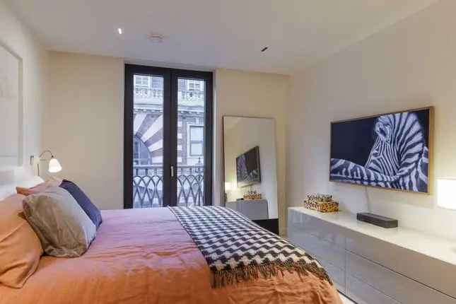 Penthouse for sale in Marylebone Square, Marylebone W1U