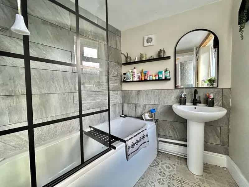 3 Bed Victorian House For Sale