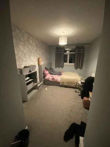 Flat For Rent in Birmingham, England