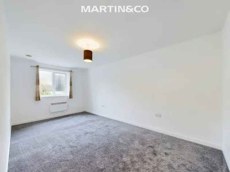 2 Bedroom Flat for Sale Near Heathrow Airport