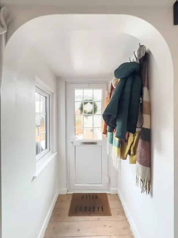 1 Bed Cottage For Sale  Period Charm Modern Living
