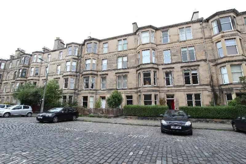 4 Bedroom Flat to Rent in Edinburgh