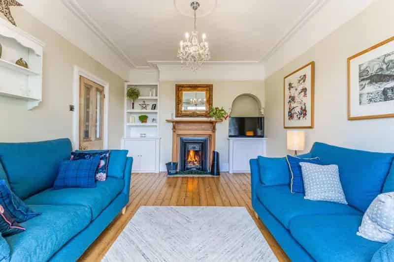 4 Bedroom House For Sale Yeadon